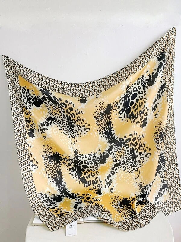 CM-AXS833134 Women Trendy Seoul Style Leopard Print Bandana