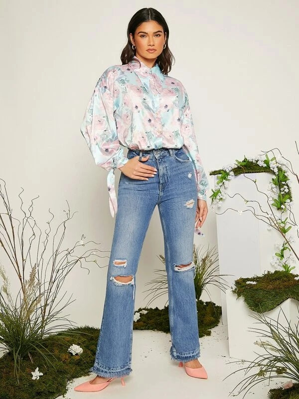 CM-TS111222 Women Casual Seoul Style Drop Shoulder Floral Print Bishop Sleeve Blouse