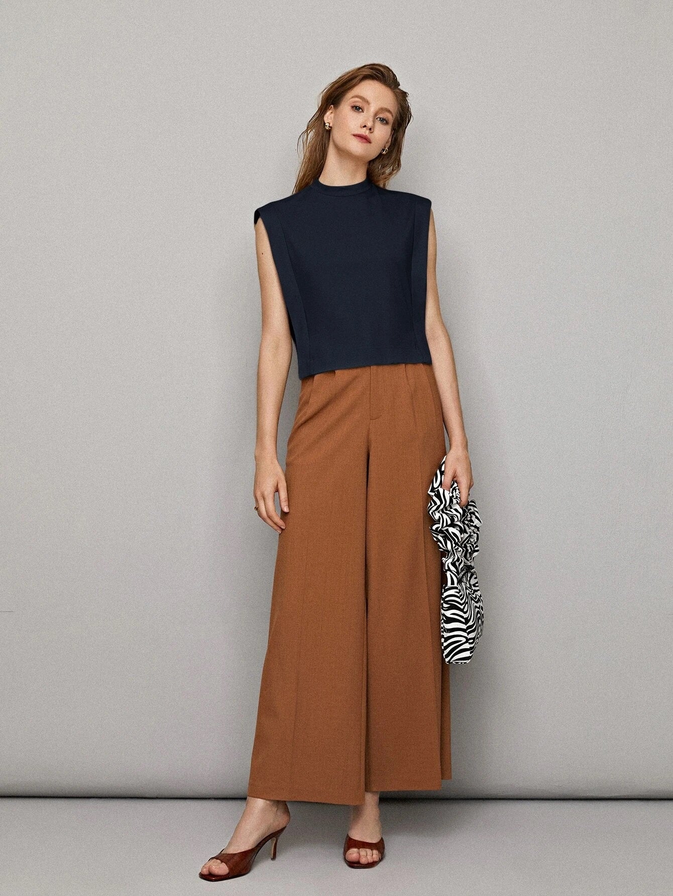 CM-TS051118 Women Casual Seoul Style Viscose Boxy Sleeveless Top - Navy Blue