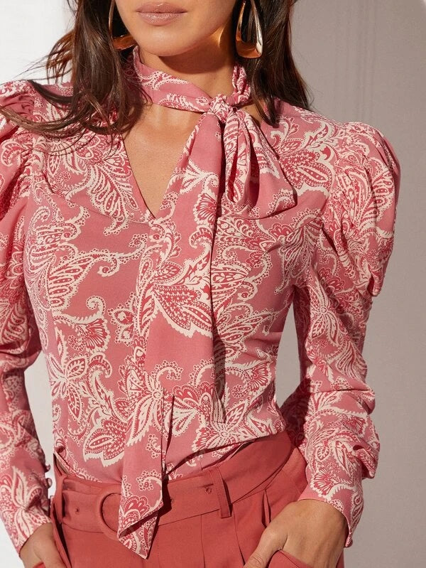 CM-TS553777 Women Elegant Seoul Style Paisley Print Tie Neck Gigot Sleeve Blouse