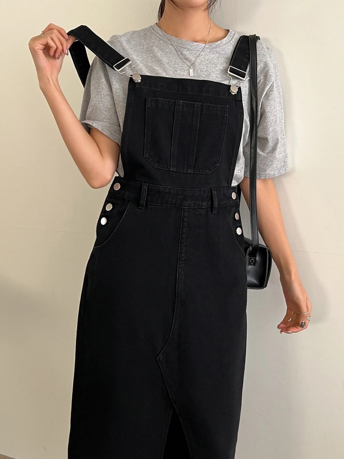 CM-DS100011 Women Preppy Seoul Style Slant Pocket Split Hem Overall Dress - Black
