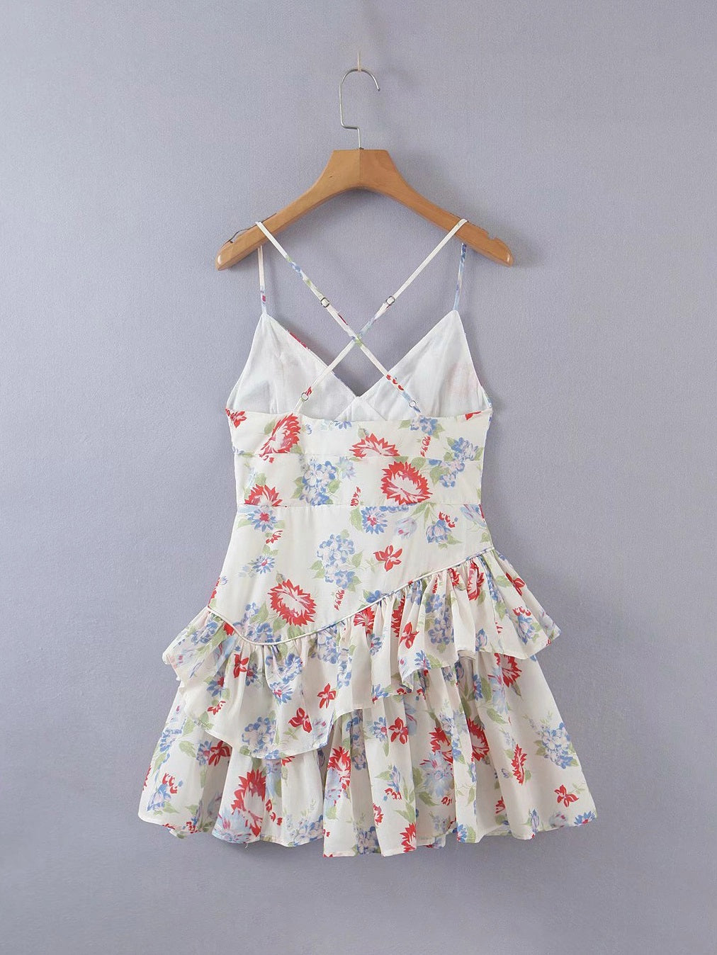 CM-D072606 Women Lovely Seoul Style V-Neck Ruffles Floral Sleeveless Dress - White