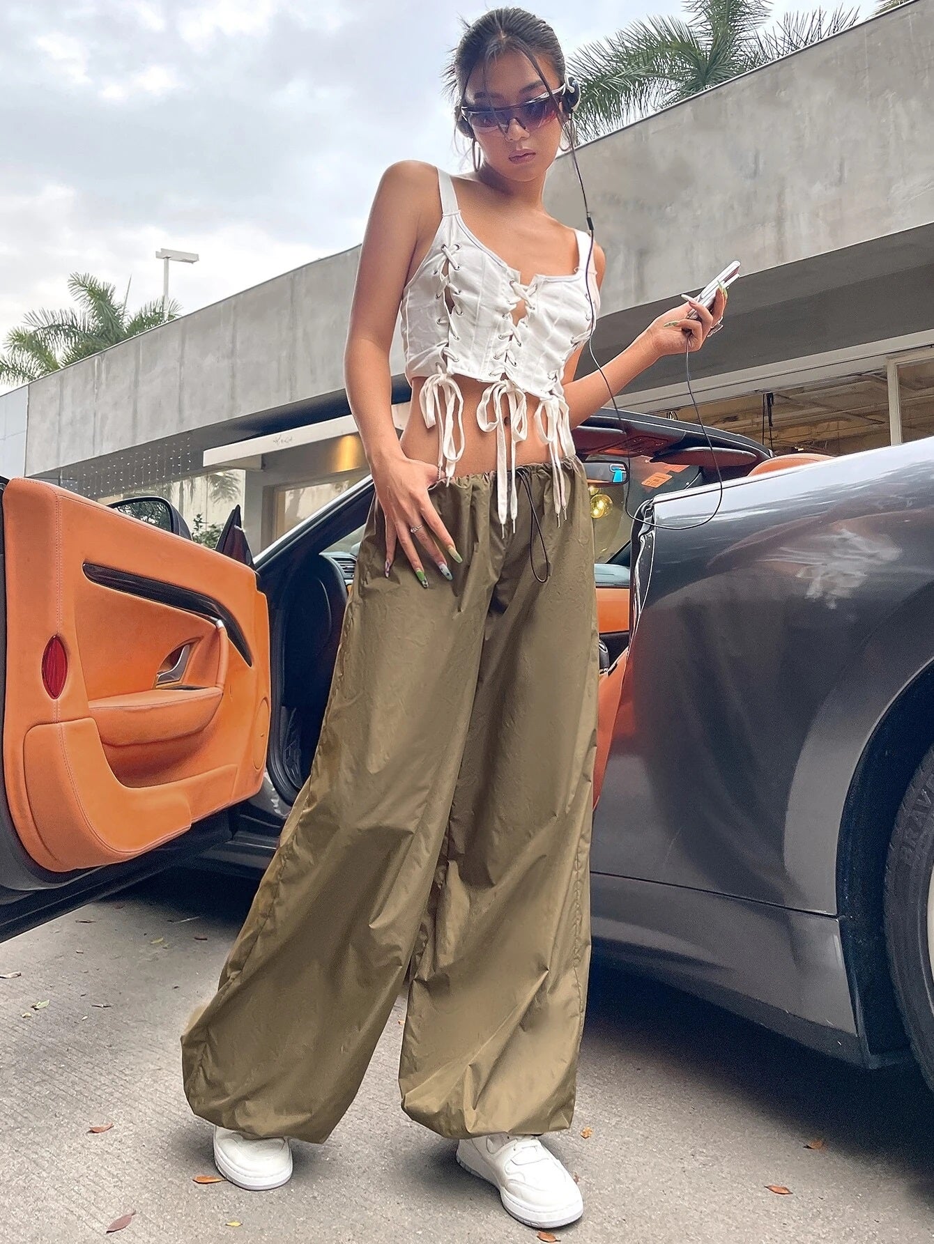 CM-BS952612 Women Casual Seoul Style Low Rise Drawstring Waist Jogger Parachute Pants