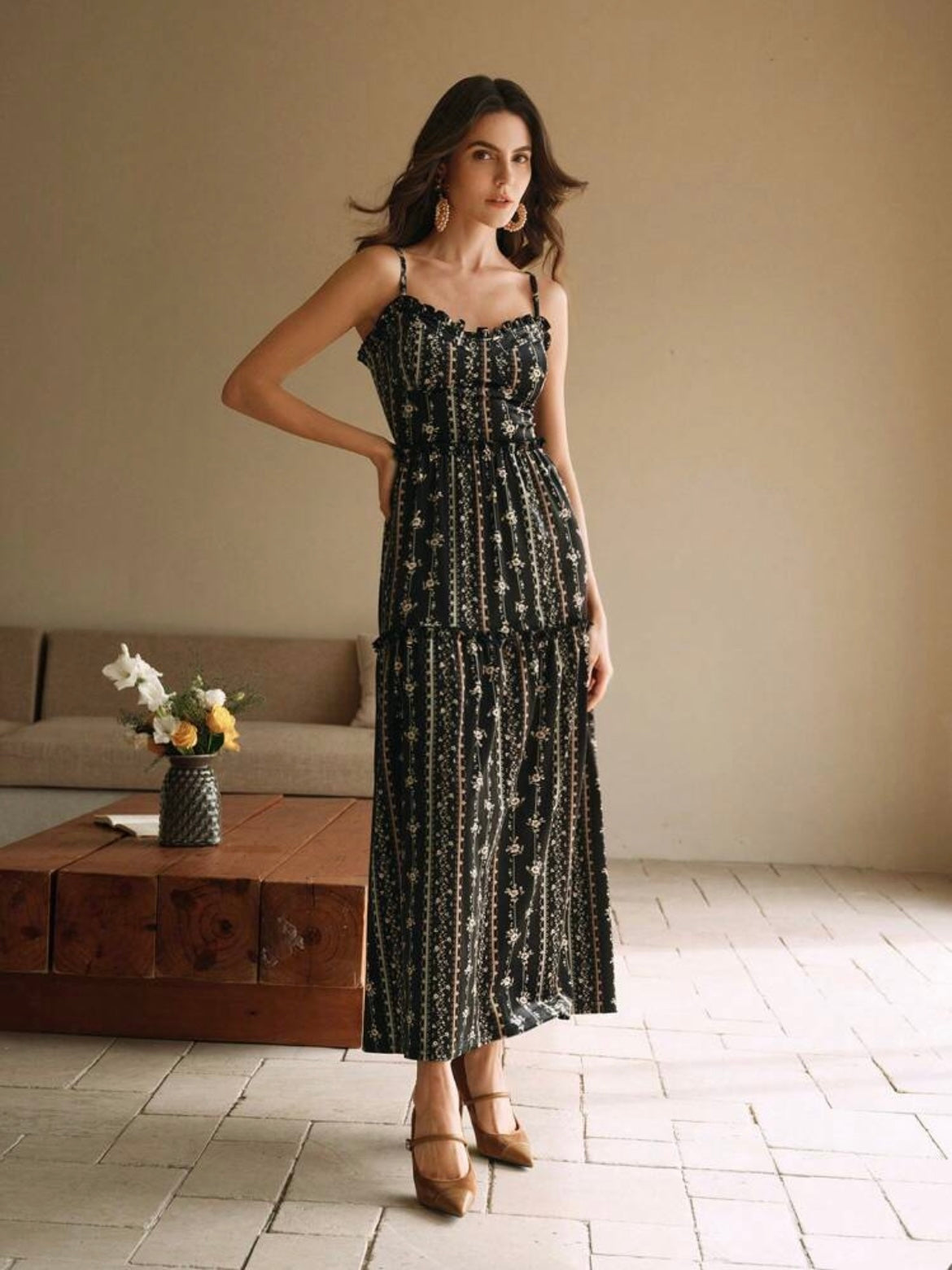 CM-DS071078 Women Elegant Seoul Style Sleeveless Floral Ruffled Hem A-Line Flannel Dress - Black