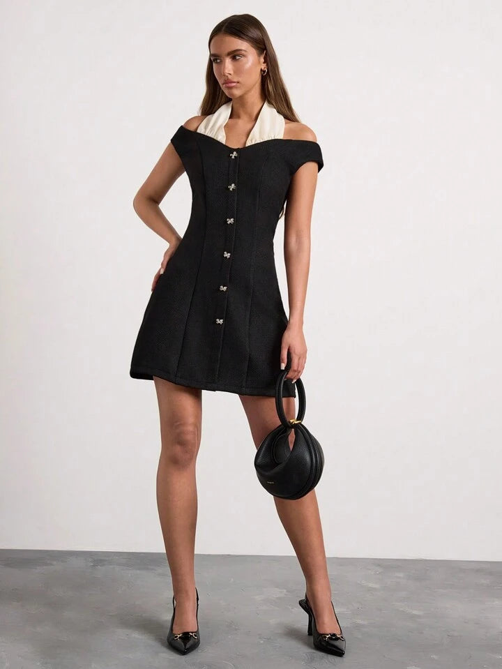 CM-DS783341 Women Casual Seoul Style Contrasting Color Halter Neck Off-Shoulder Short-Sleeved Dress