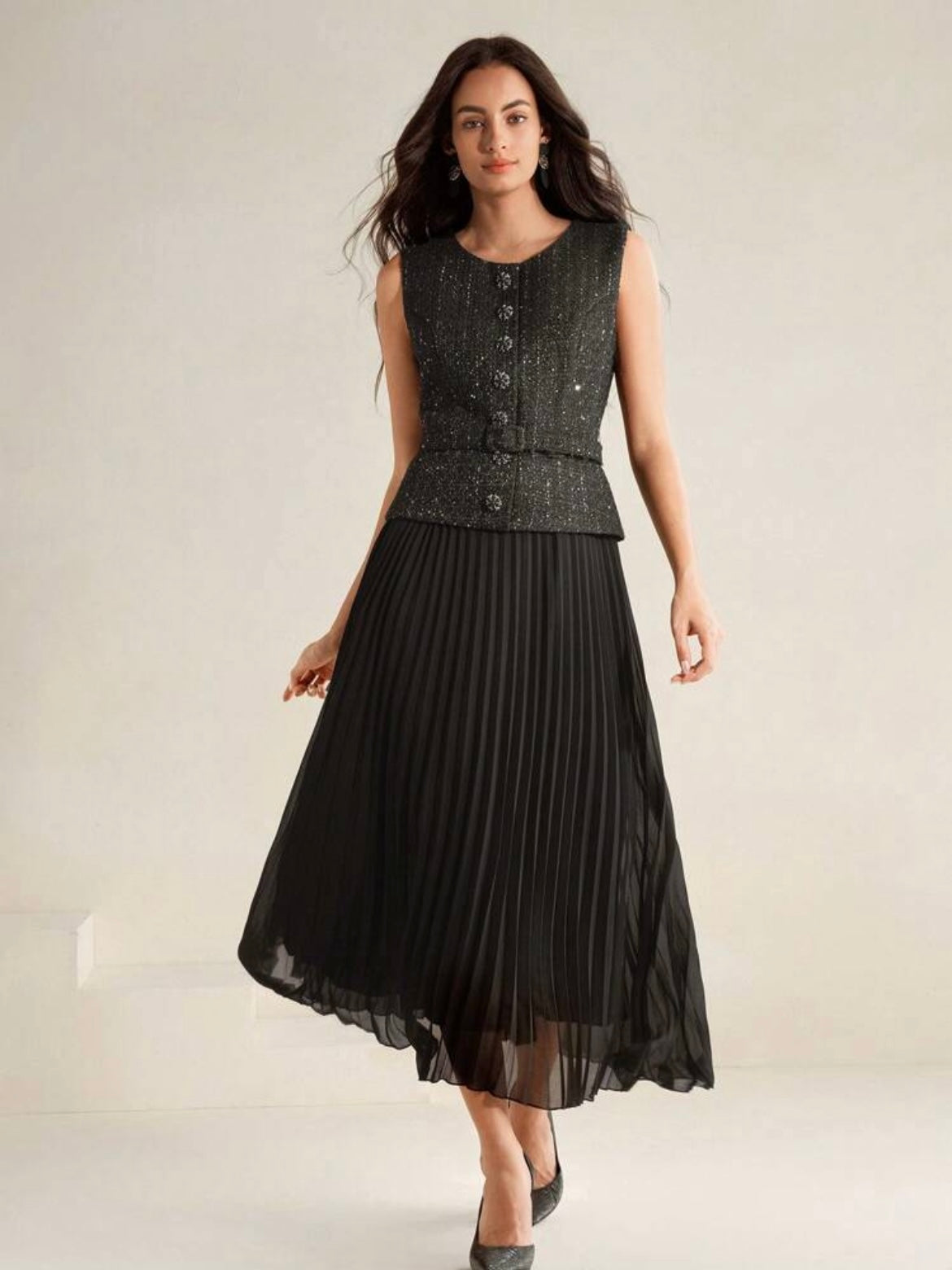 CM-DS544443 Women Elegant Seoul Style Contrast Chiffon Pleated Sleeveless Long Dress - Black