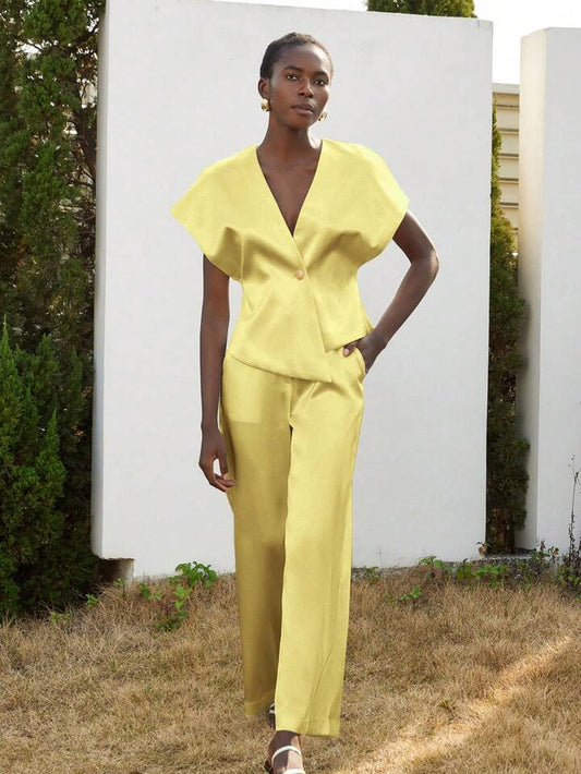 CM-SS877121 Women Elegant Seoul Style Silky Satin One-Button Short Sleeve Blouse With Straight Leg Pants - Set