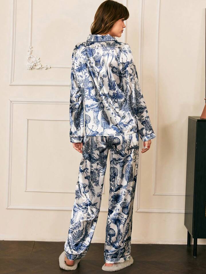 CM-LS579948 Women Trendy Seoul Style Satin All-Over Print Long Sleeve Top With Long Pants Pajama Set