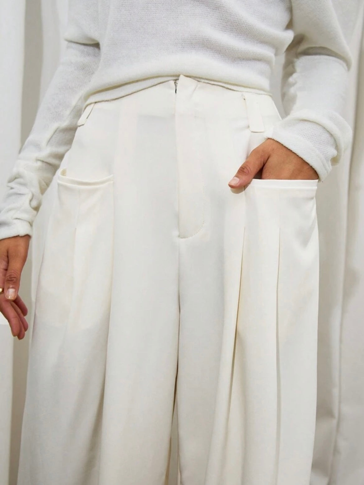 CM-BS738378 Women Trendy Bohemian Style Solid Color Pocket Extra Long Wide Leg Pants - Cream