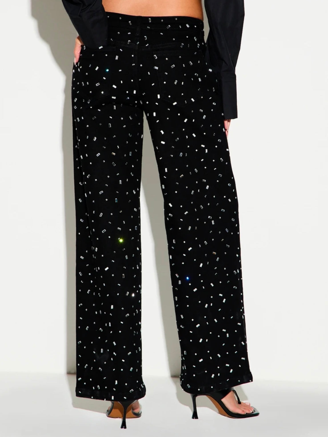 CM-BS094500 Women Elegant Seoul Style All-Over Mirror Embellishments Rhinestone Embroidery Velvet Wide Leg Denim Pants
