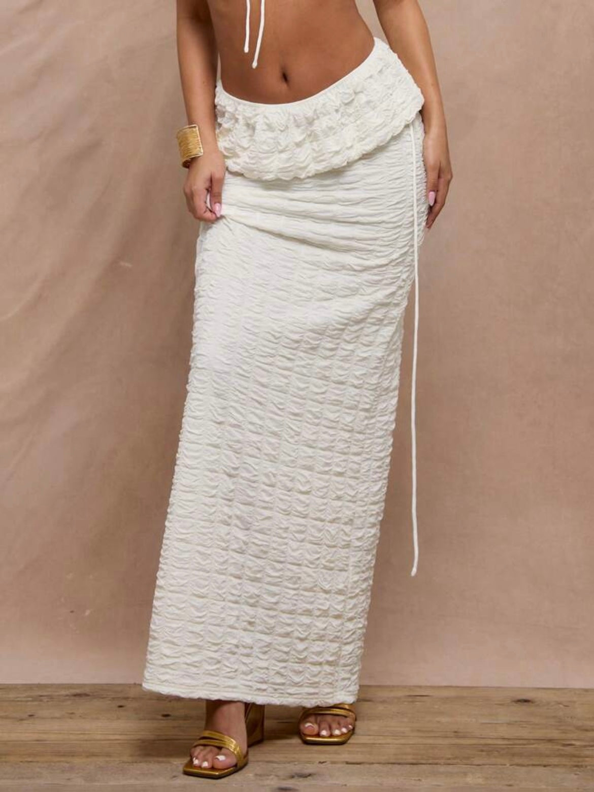 CM-BS112722 Women Trendy Bohemian Style Textured Folded Waist Maxi Skirt - Beige