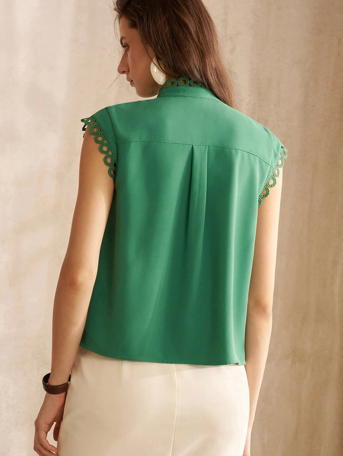 CM-TS410668 Women Elegant Seoul Style Stand Collar Flounce Sleeve Chiffon Contrast Lace Blouse - Green