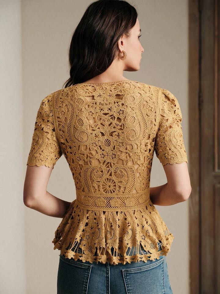 CM-TS411908 Women Casual Seoul Style Round Neck Short Sleeve Hollow Floral Patterned Waist A-Line Knit Top - Yellow