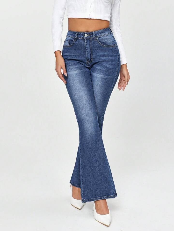 CM-BS414915 Women Casual Seoul Style High Waist Flared Mom Fit Jeans With Pockets - Blue
