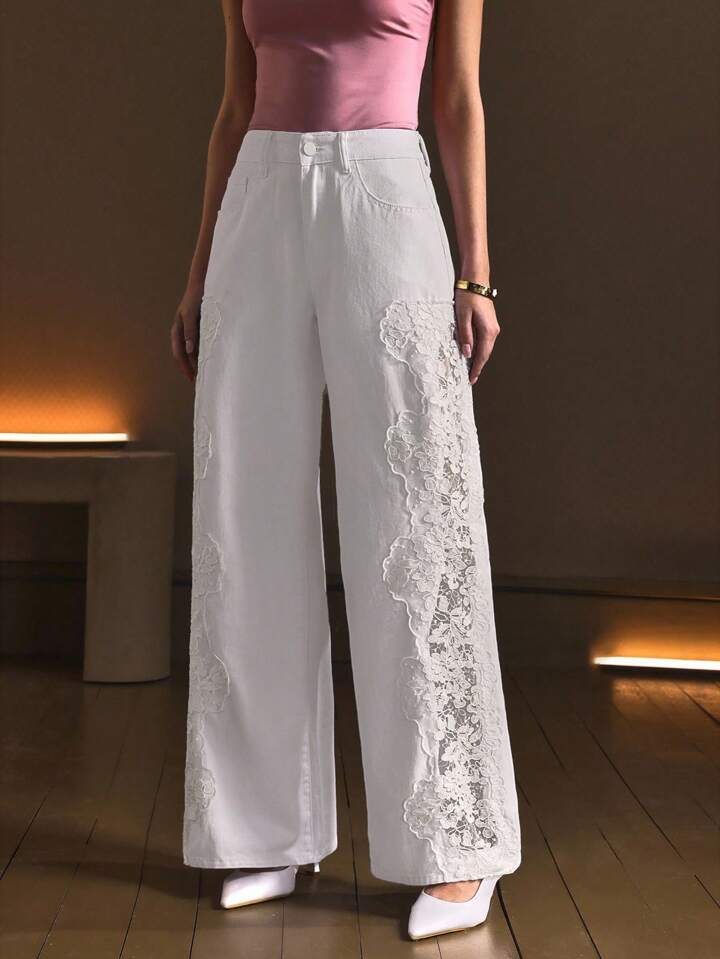 CM-BS662269 Women Casual Seoul Style Low Waist Lace Patchwork Hollow Out Slim Fit Jeans - White