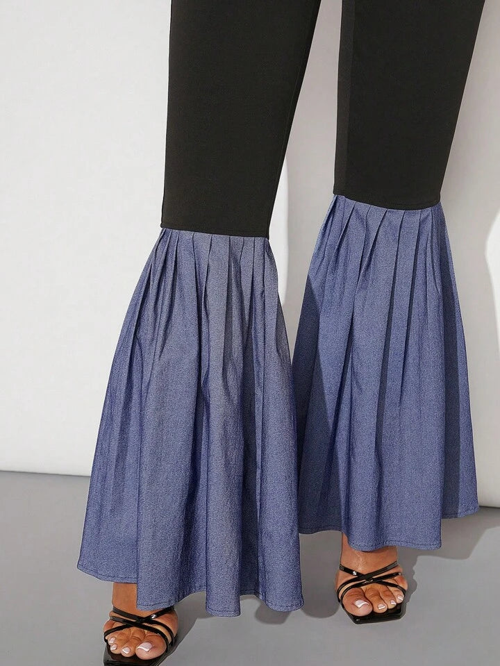 CM-BS553755 Women Casual Seoul Style Colorblock Pleated Flare Leg Pants