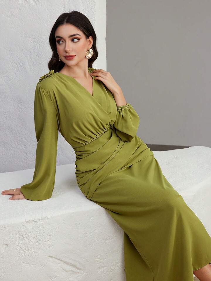 CM-DS969151 Women Elegant Seoul Style V-Neck Bishop Sleeve Cinched Waist A-Line Maxi Dress - Green