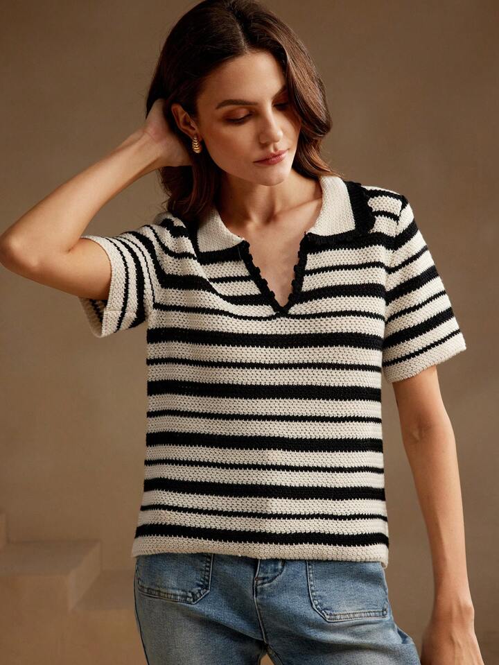 CM-TS743961 Womne Casual Seoul Style Colorblock Striped Collar Neckline Short Sleeve Knit Top