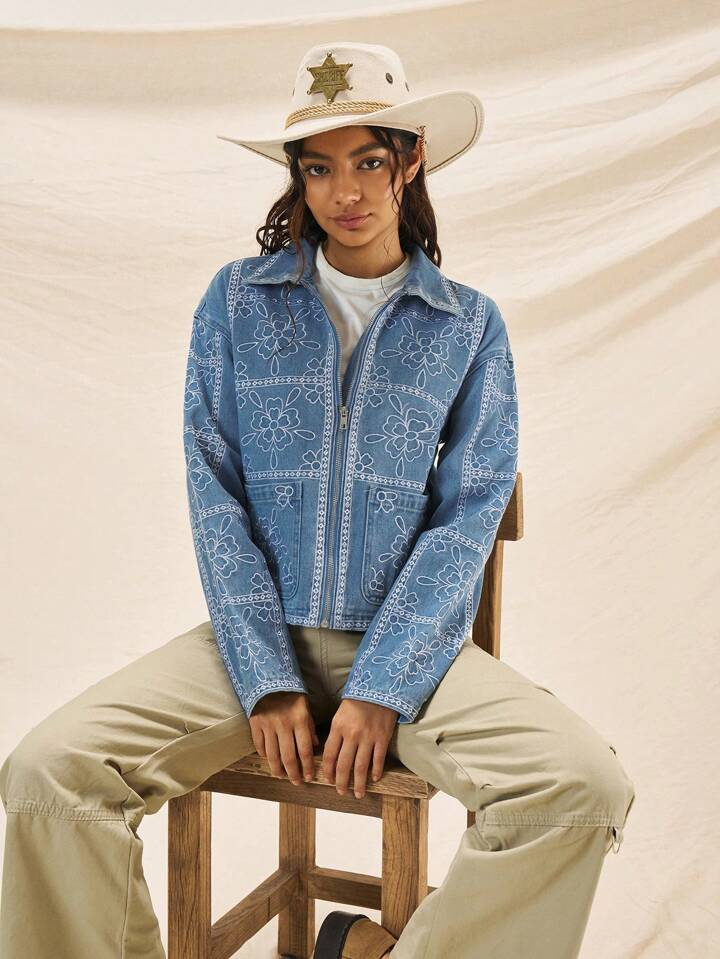 CM-CS082050 Women Casual Seoul Style Collar Neckline Long Sleeve Floral Embroidery Denim Jacket - Blue