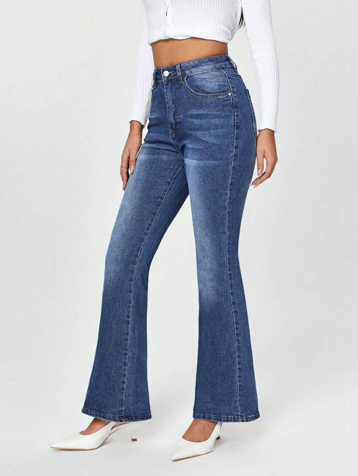 CM-BS414915 Women Casual Seoul Style High Waist Flared Mom Fit Jeans With Pockets - Blue