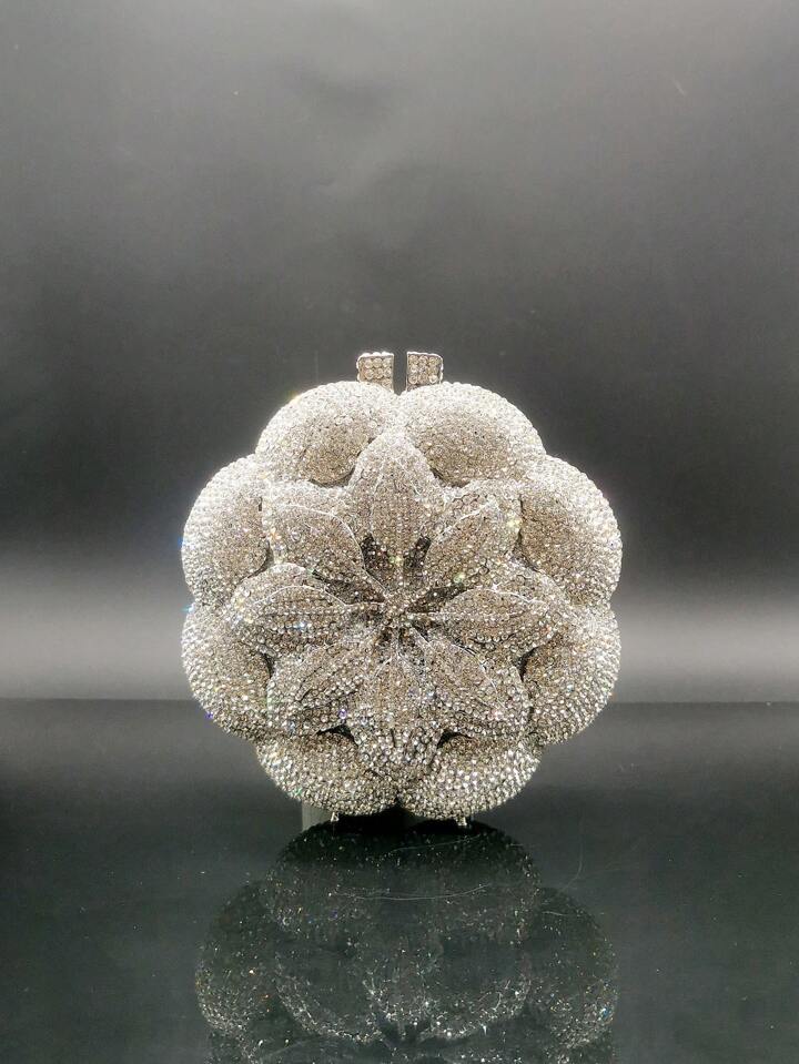 CM-BGS061611 Women Elegant Seoul Style Floral Design Rhinestone Crystal Handmade Clutch Bag - Silver
