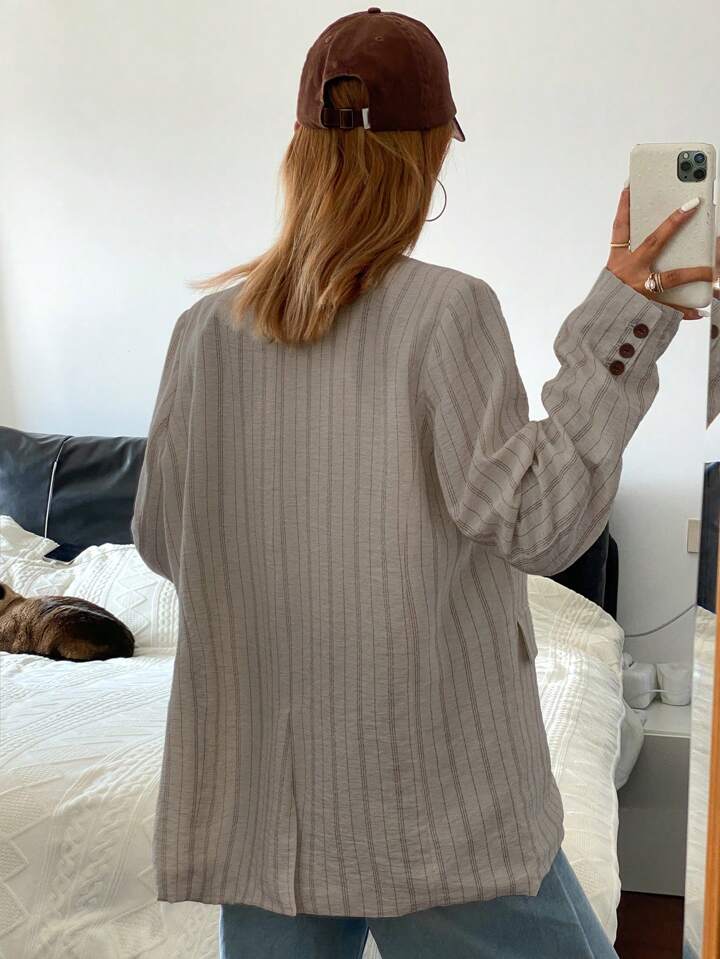 CM-CS450578 Women Casual Seoul Style V-Neck Long Sleeve Striped Loose Fit Linen Jacket - Gray