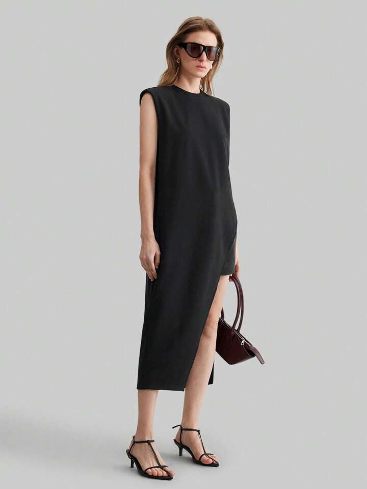 CM-TS650838 Women Casual Seoul Style Round Neck Wide Shoulder Sleeveless Asymmetric Hem Mid-Length Top - Black