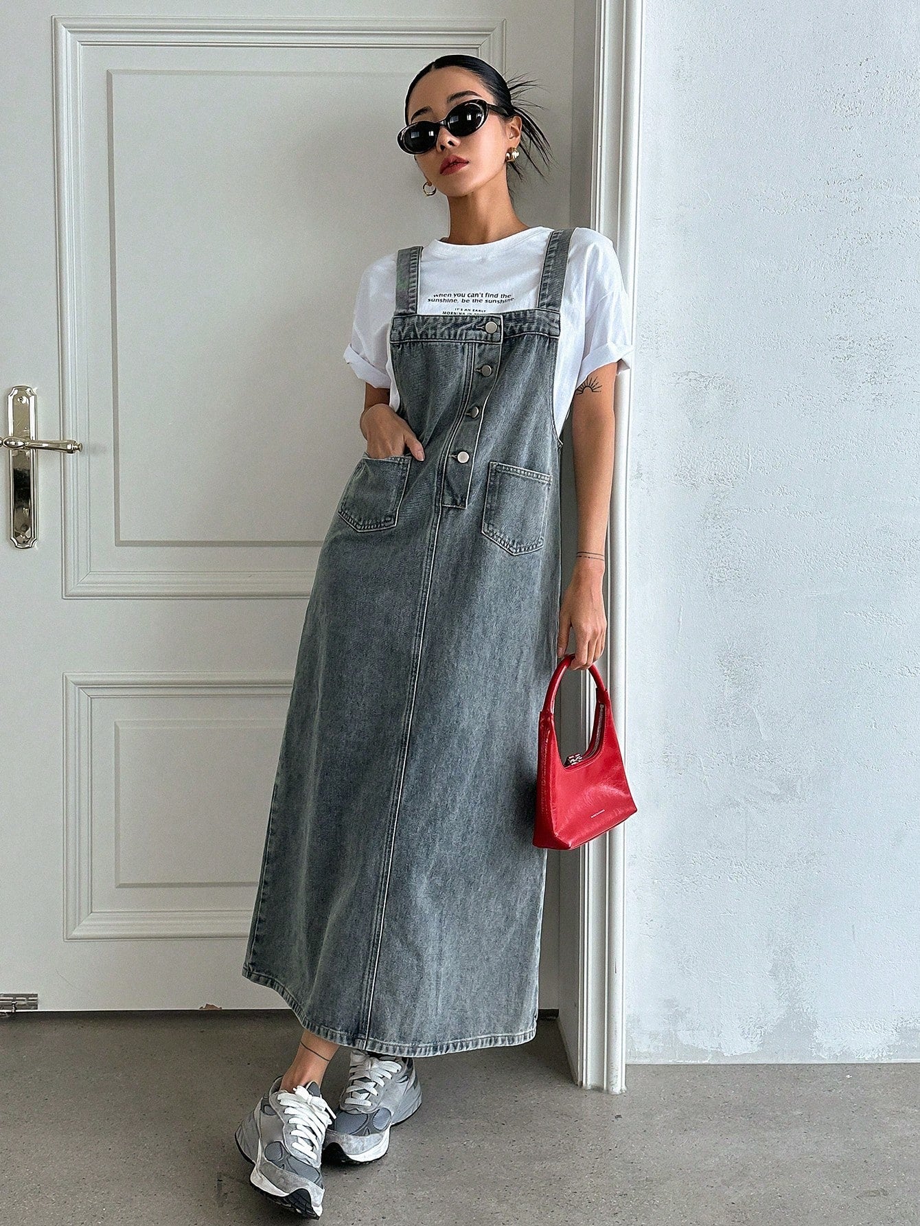CM-DS686744 Women Casual Seoul Style Medium Wash Dual Pocket Denim Overall Dress