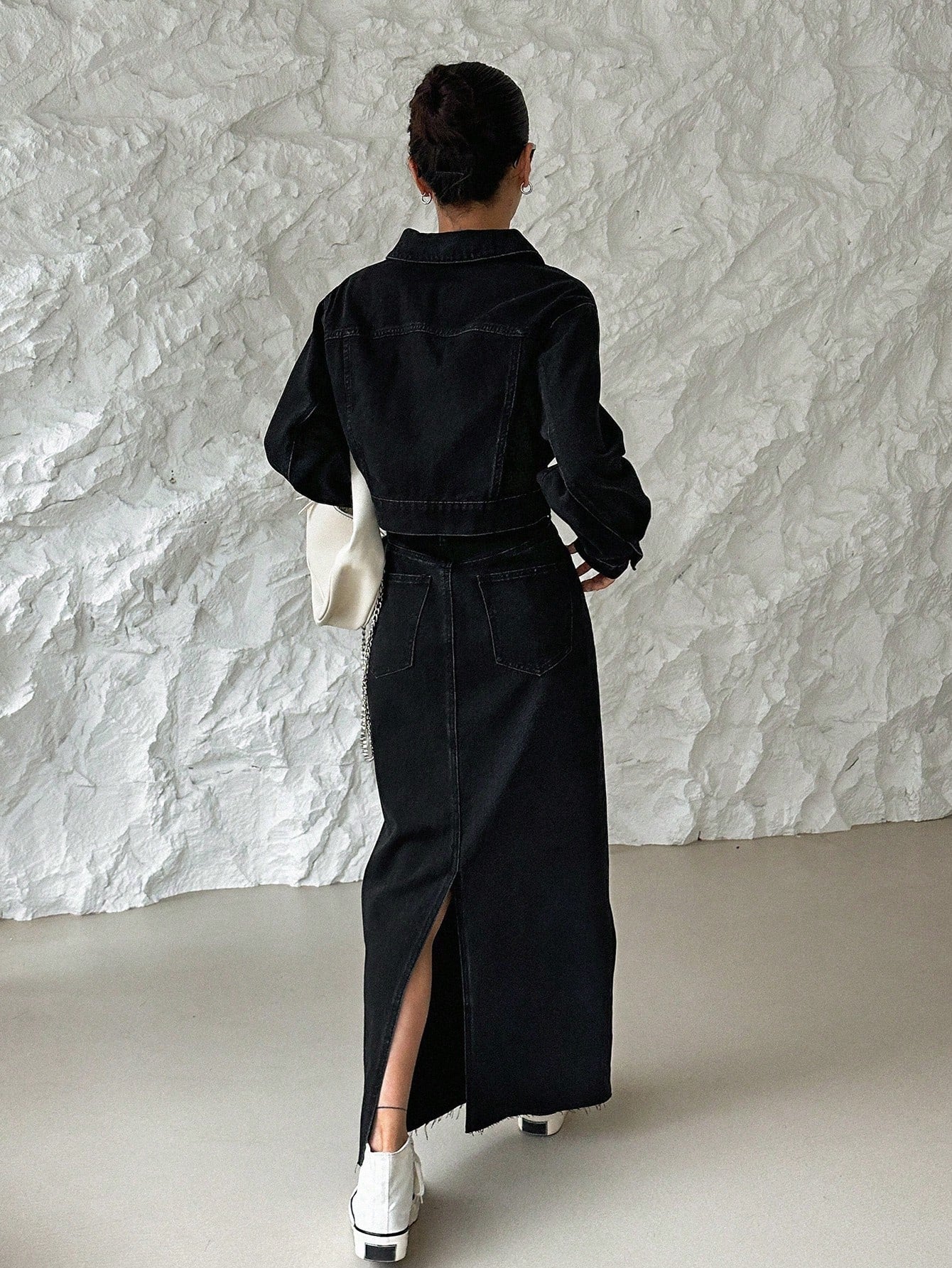 CM-SS376150 Women Casual Seoul Style Flap Pocket Drop Shoulder Denim Jacket With Split Back Skirt - Set