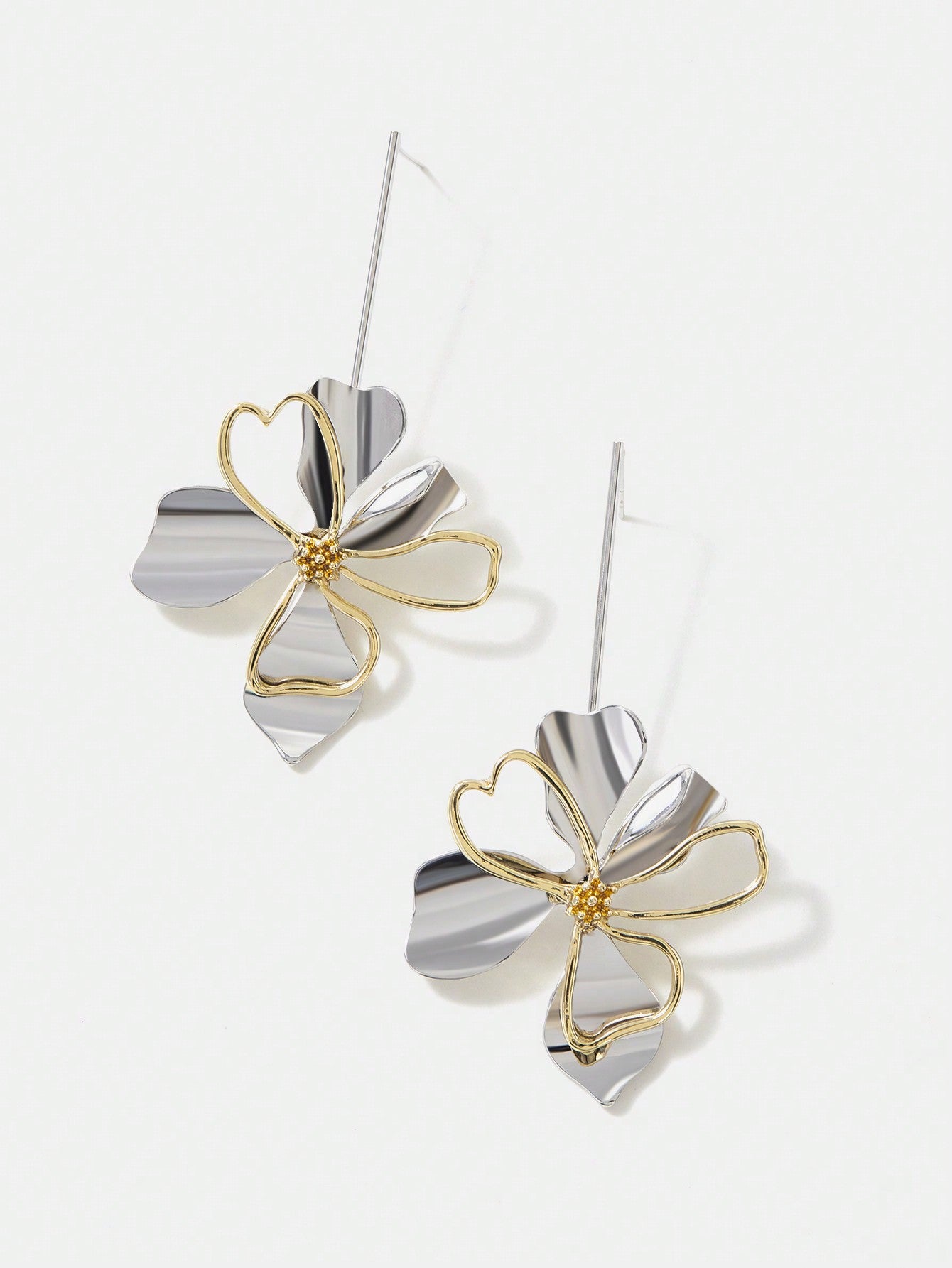 CM-AXS689233 Women Trendy Seoul Style Dual-Colored 3D Hollow Out Floral Dangle Earrings