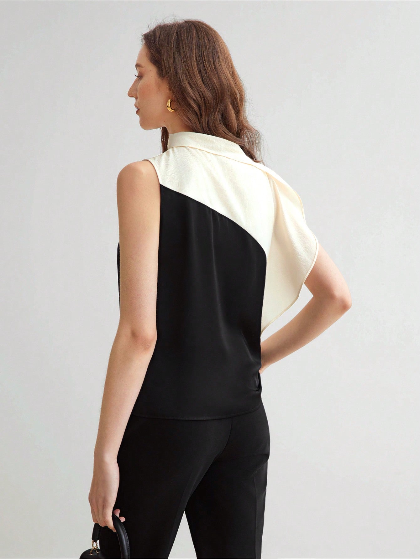 CM-TS987780 Women Casual Seoul Style Stand Collar Sleeveless Contrast Ruffle Trim Blouse