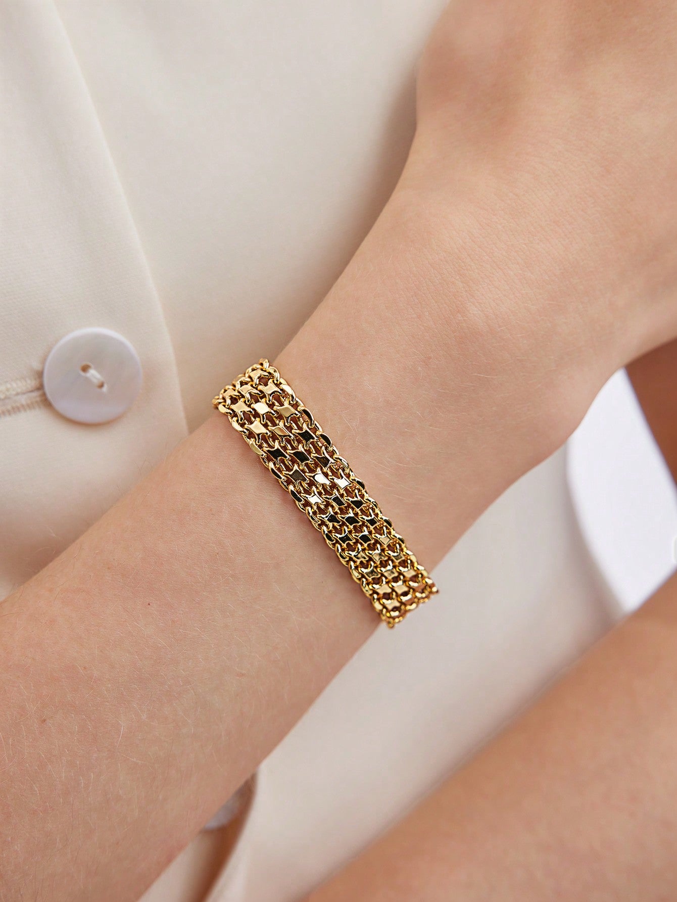 CM-AXS379369 Women Trendy Seoul Style Electroplated Gold Color Mesh Shaped Bracelet