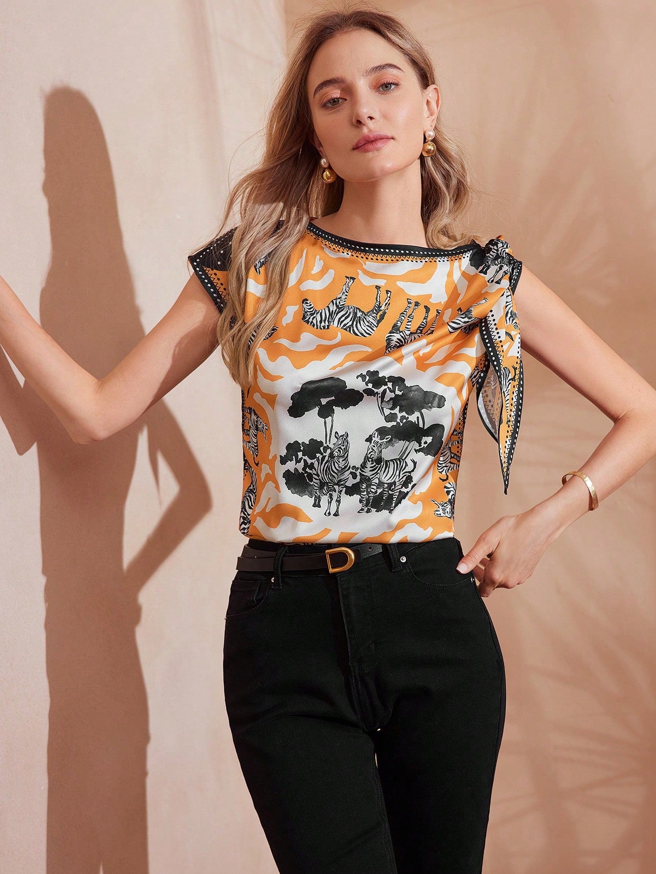 CM-TS228602 Women Casual Seoul Style Round Neck Tropical Prints Bow Details Batwing Sleeve Blouse