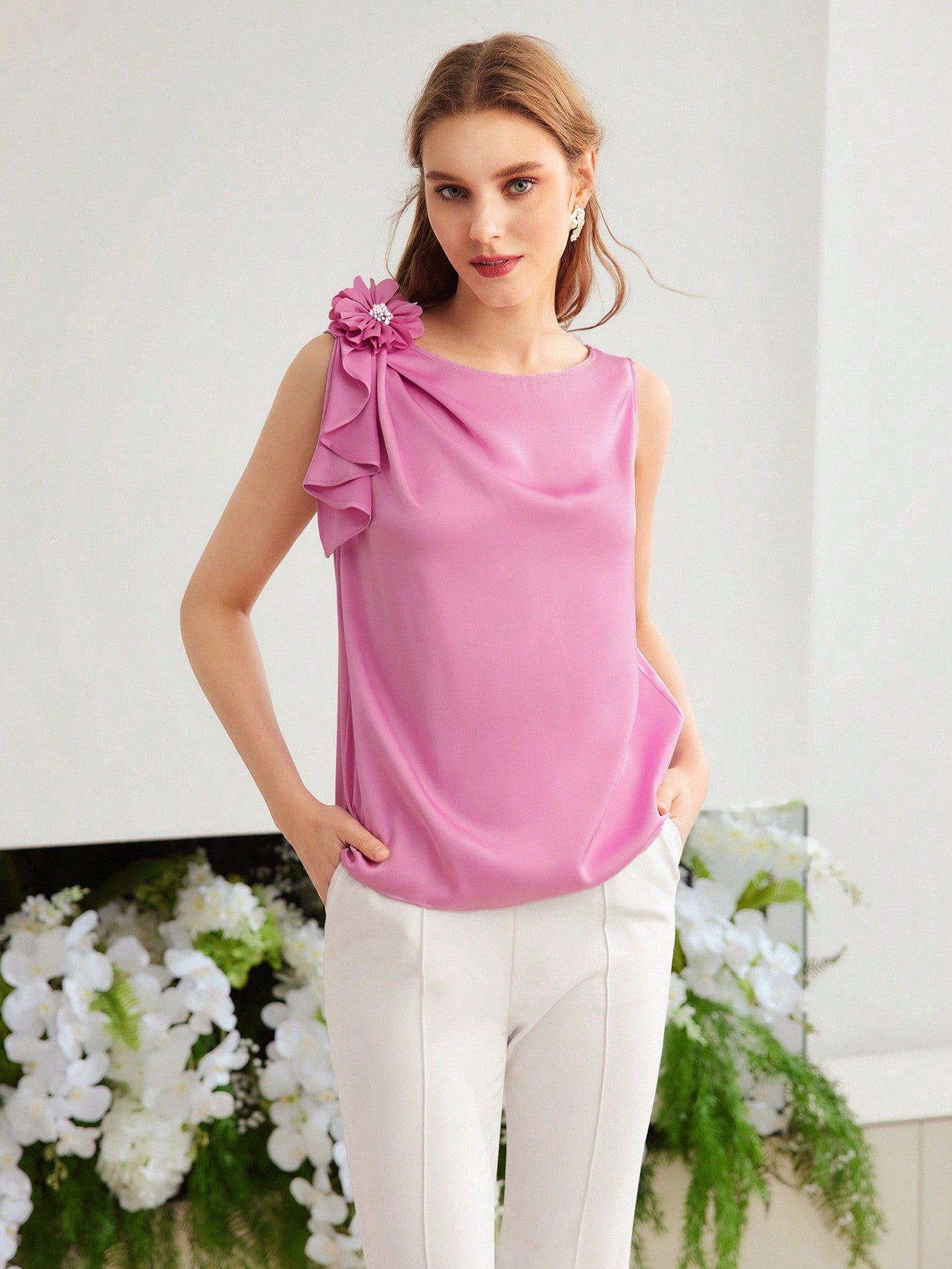 CM-TS951995 Women Elegant Seoul Style Stereo Floral Decor Round Neck Sleeveless Blouse - Pink