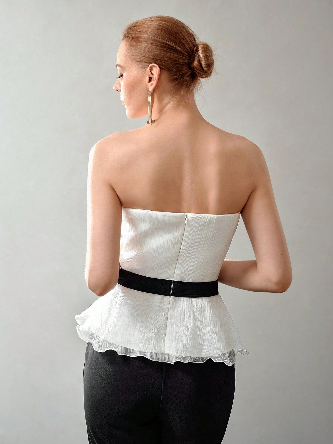 CM-TS166853 Women Elegant Seoul Style Colorblock Plisse Ruffle Hem Belted Tube Top