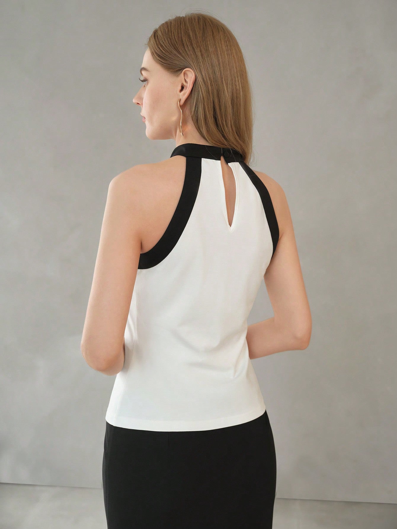CM-TS922470 Women Elegant Seoul Style Contrast Binding Button Detail Halter Top
