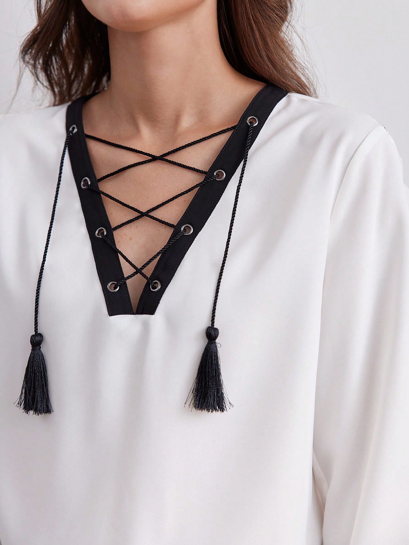 CM-TS448333 Women Elegant Seoul Style Contrast Piping Tassel Lace Up V-Neck Blouse