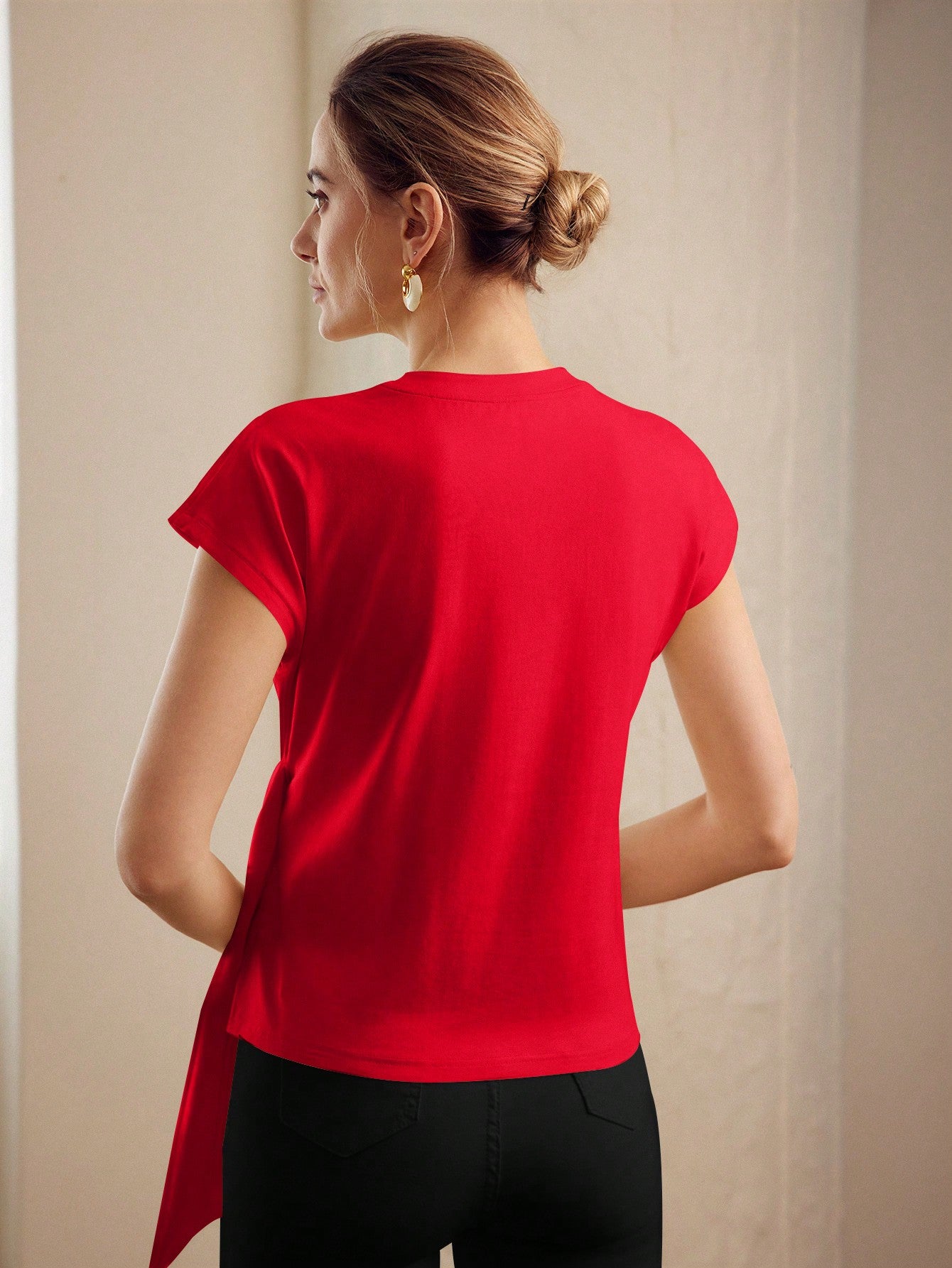 CM-TS626404 Women Casual Seoul Style Round Neck Batwing Sleeve Knot Front Tee - Red