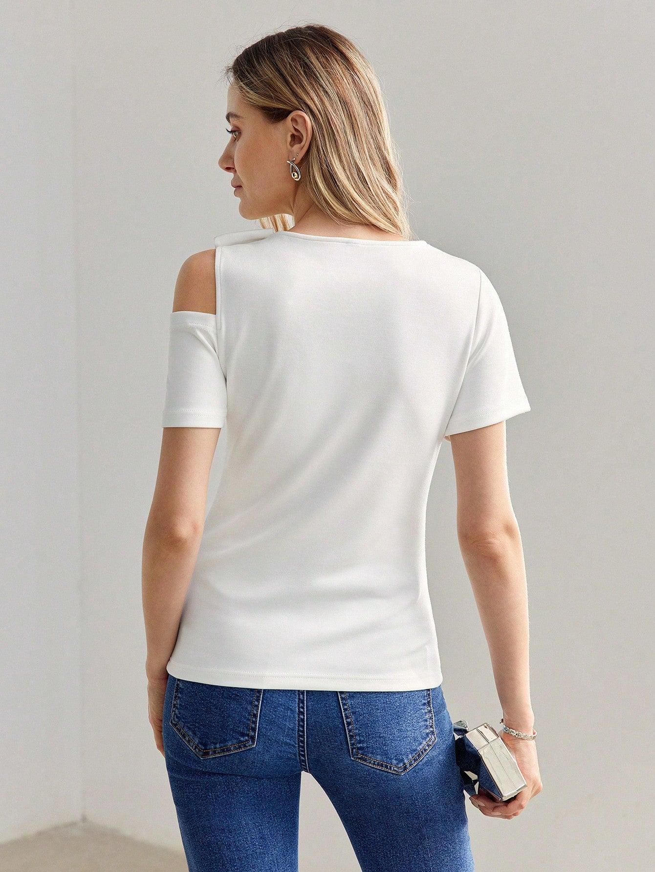 CM-TS070099 Women Casual Seoul Style Asymmetrical Shoulder Faux Pearl Bow Detail Shirt - White