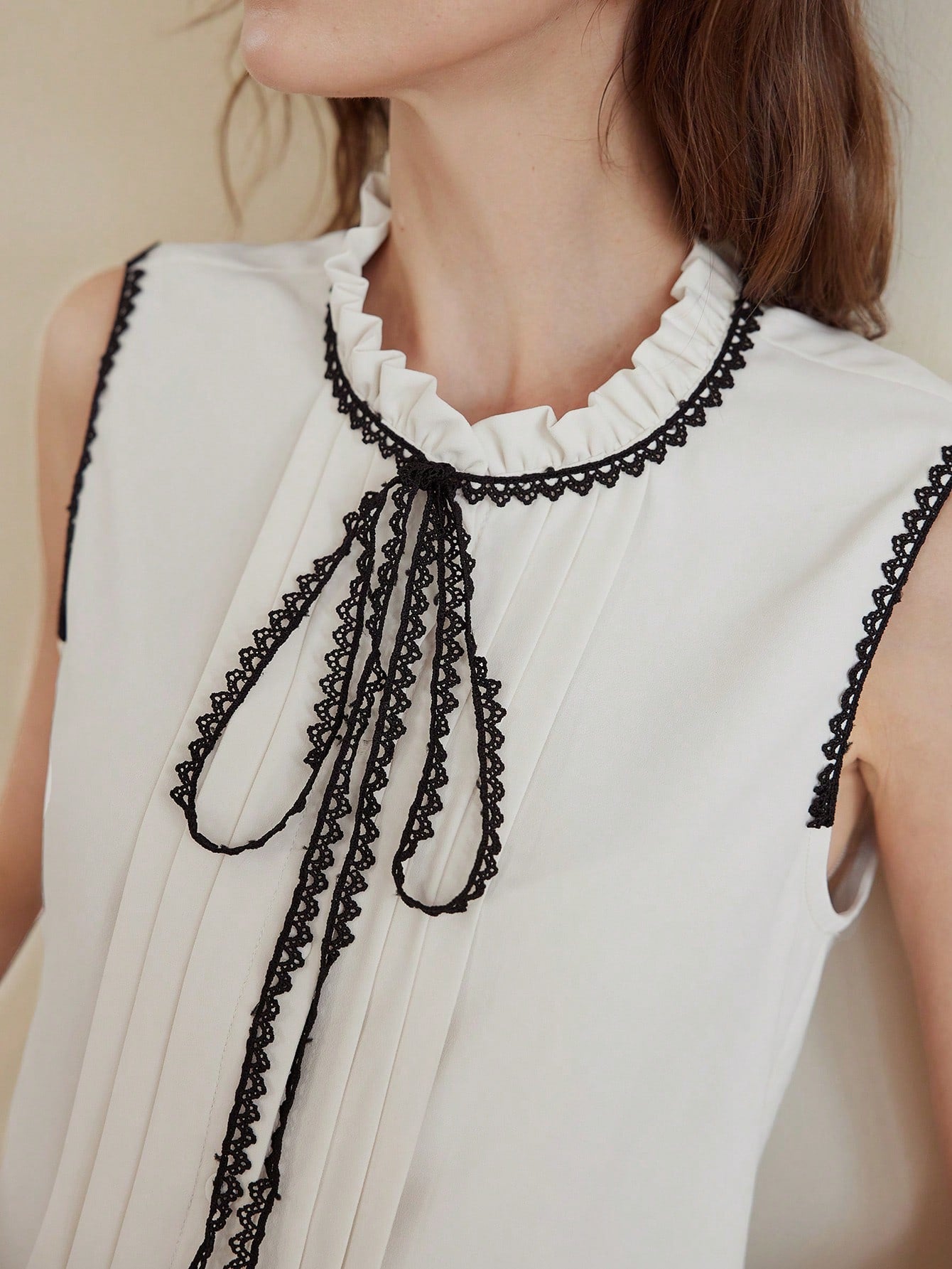 CM-TS396688 Women Elegant Seoul Style Contrast Lace Tie Neck Sleeveless Fold Pleated Blouse