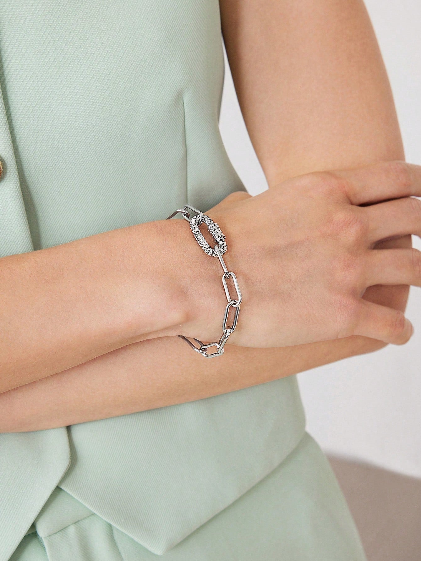 CM-AXS438313 Women Trendy Seoul Style Chain Rhinestone Bracelet - Silver