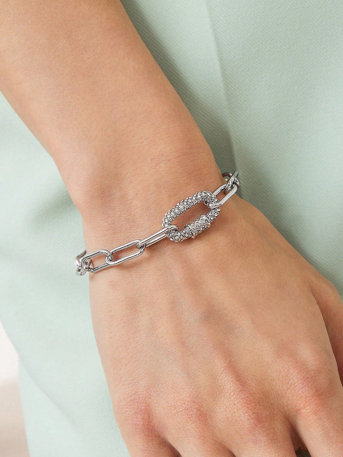 CM-AXS438313 Women Trendy Seoul Style Chain Rhinestone Bracelet - Silver