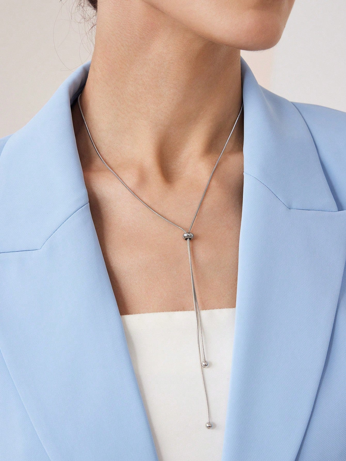 CM-AXS025015 Women Trendy Seoul Style Round Ball Charm Necklace - Silver