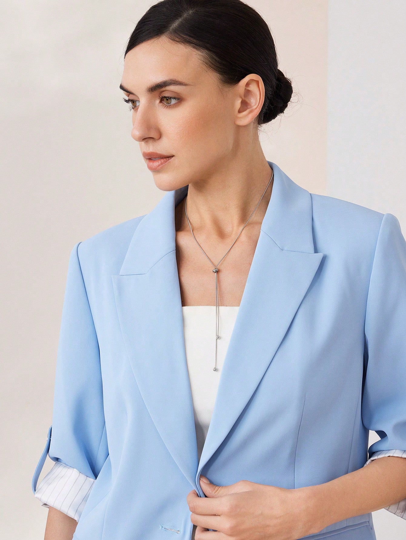 CM-AXS025015 Women Trendy Seoul Style Round Ball Charm Necklace - Silver