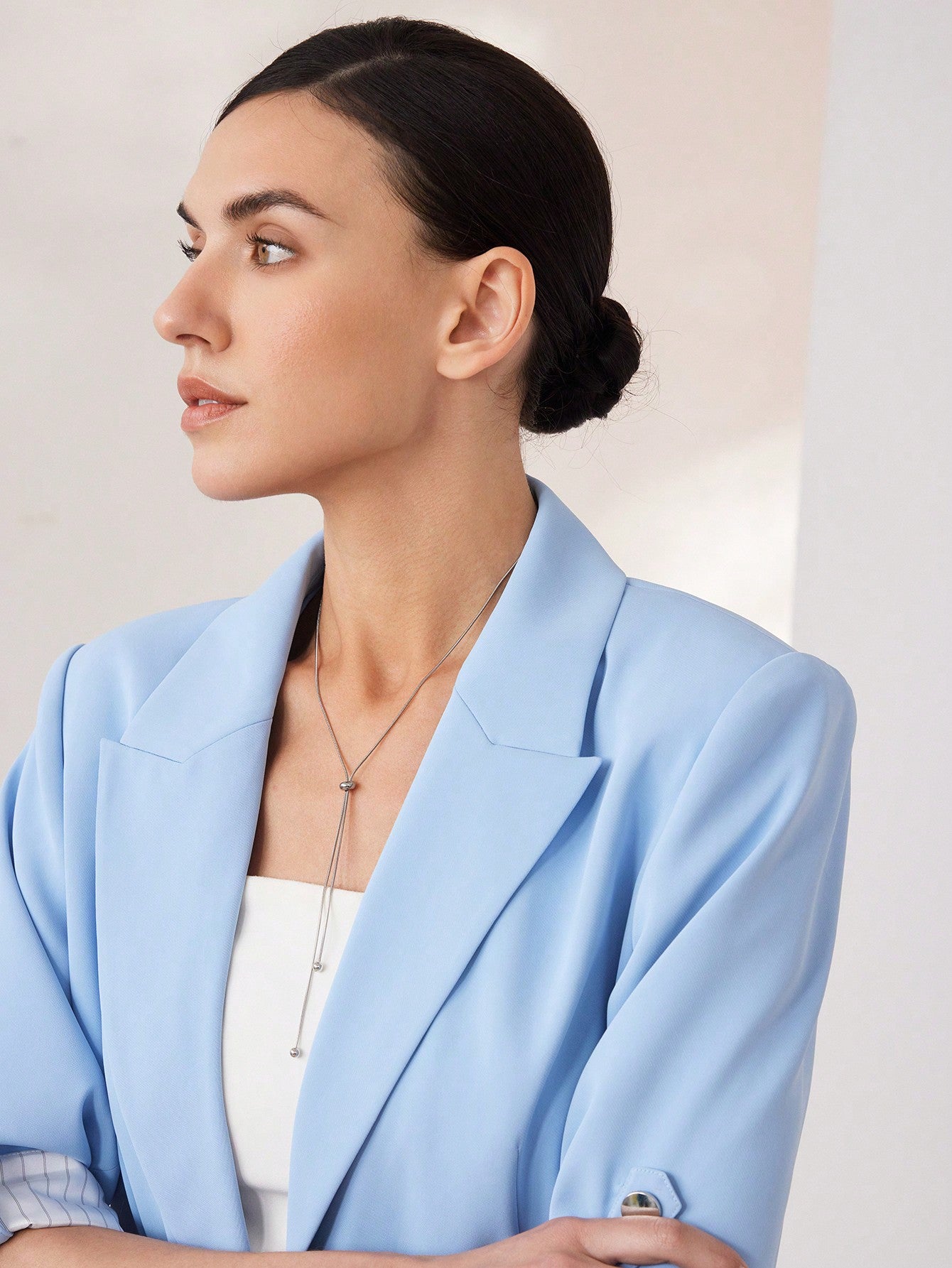 CM-AXS025015 Women Trendy Seoul Style Round Ball Charm Necklace - Silver