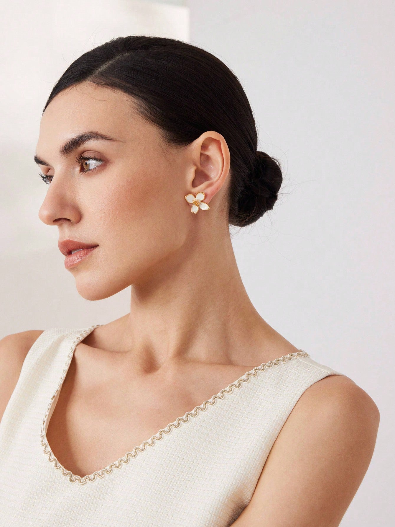 CM-AXS823203 Women Trendy Seoul Style Copper Plated With Enamel Floral Drop Earrings