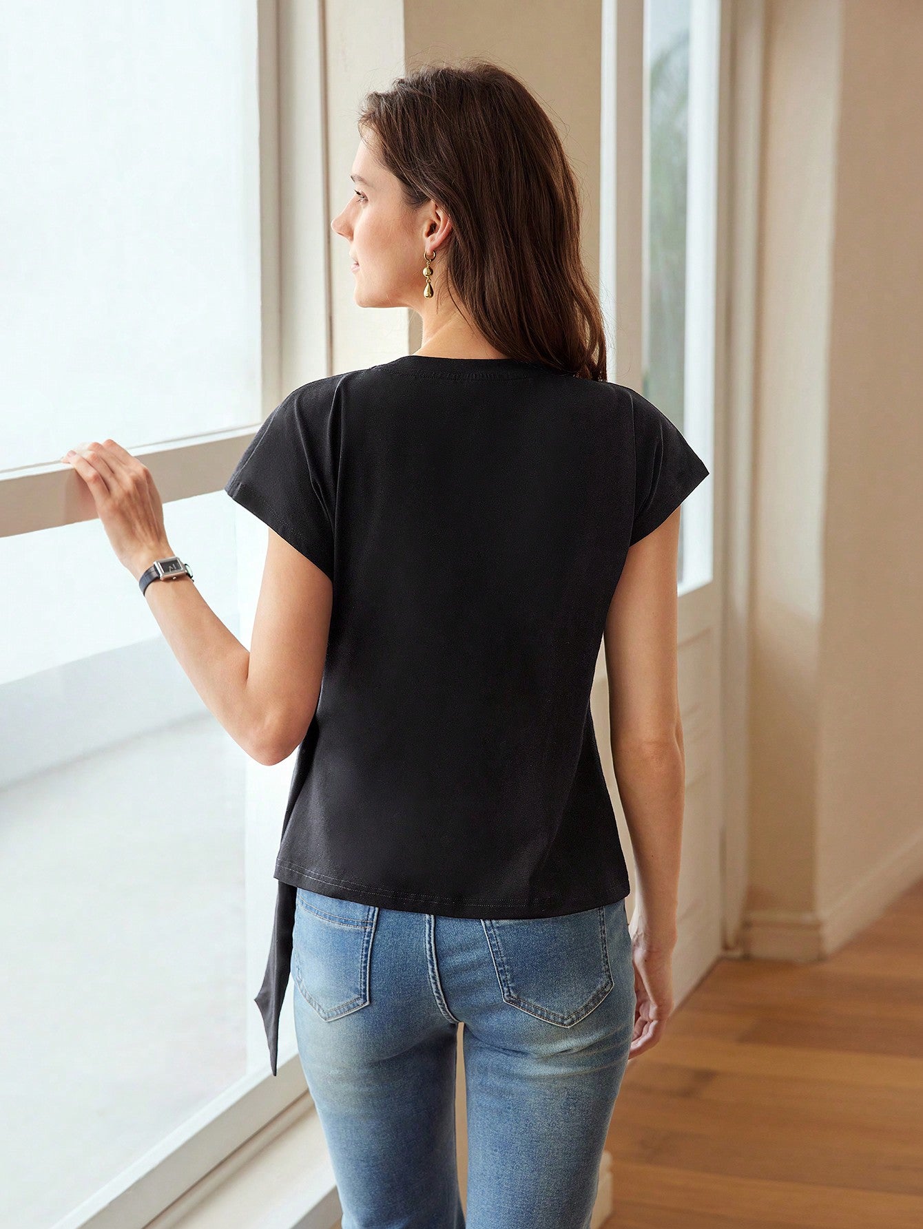 CM-TS603309 Women Casual Seoul Style Round Neck Batwing Sleeve Knot Front Tee - Black