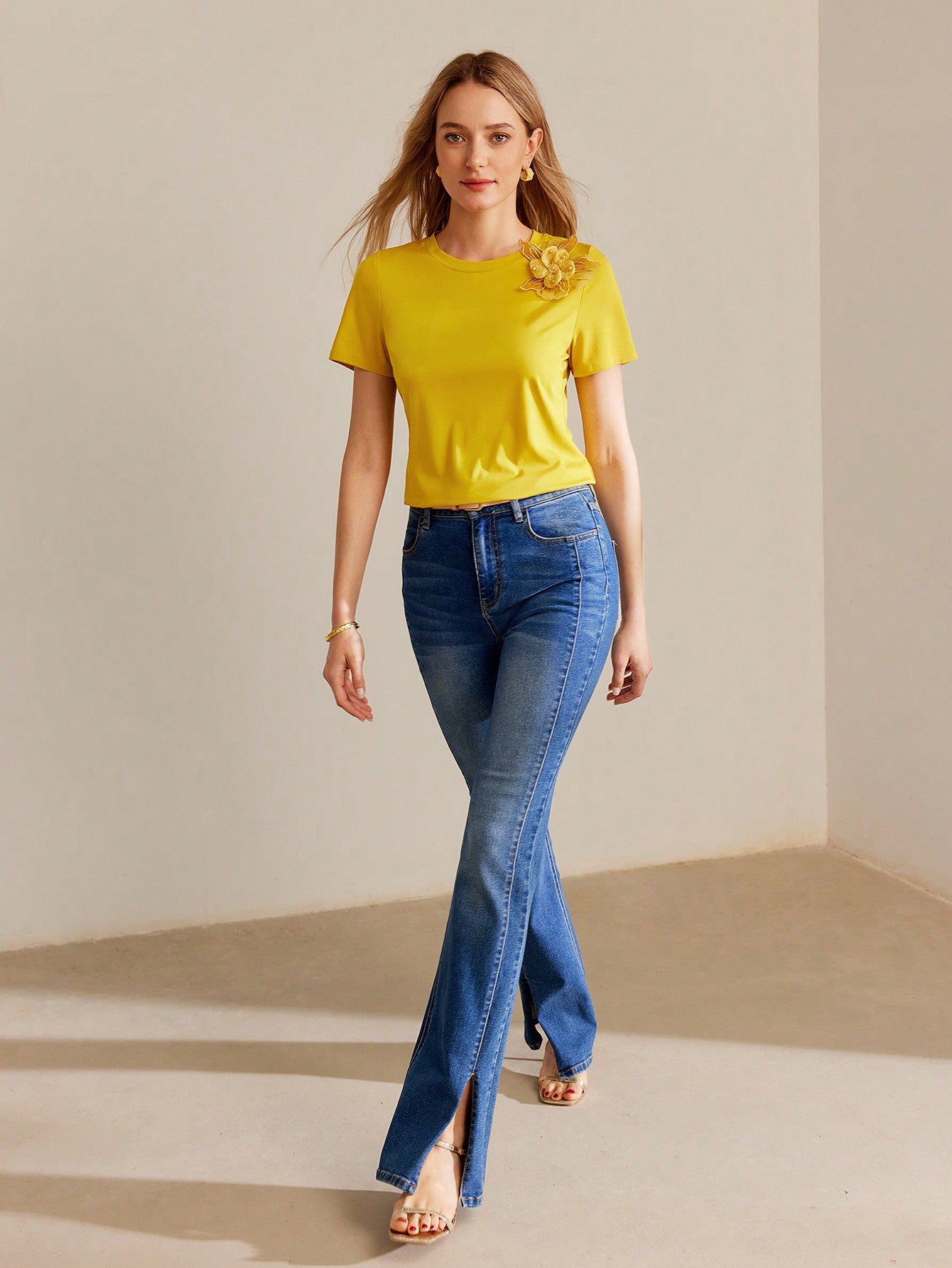 CM-TS195915 Women Casual Seoul Style Floral Patch Round Neck Short Sleeve Fitted T-Shirt - Yellow