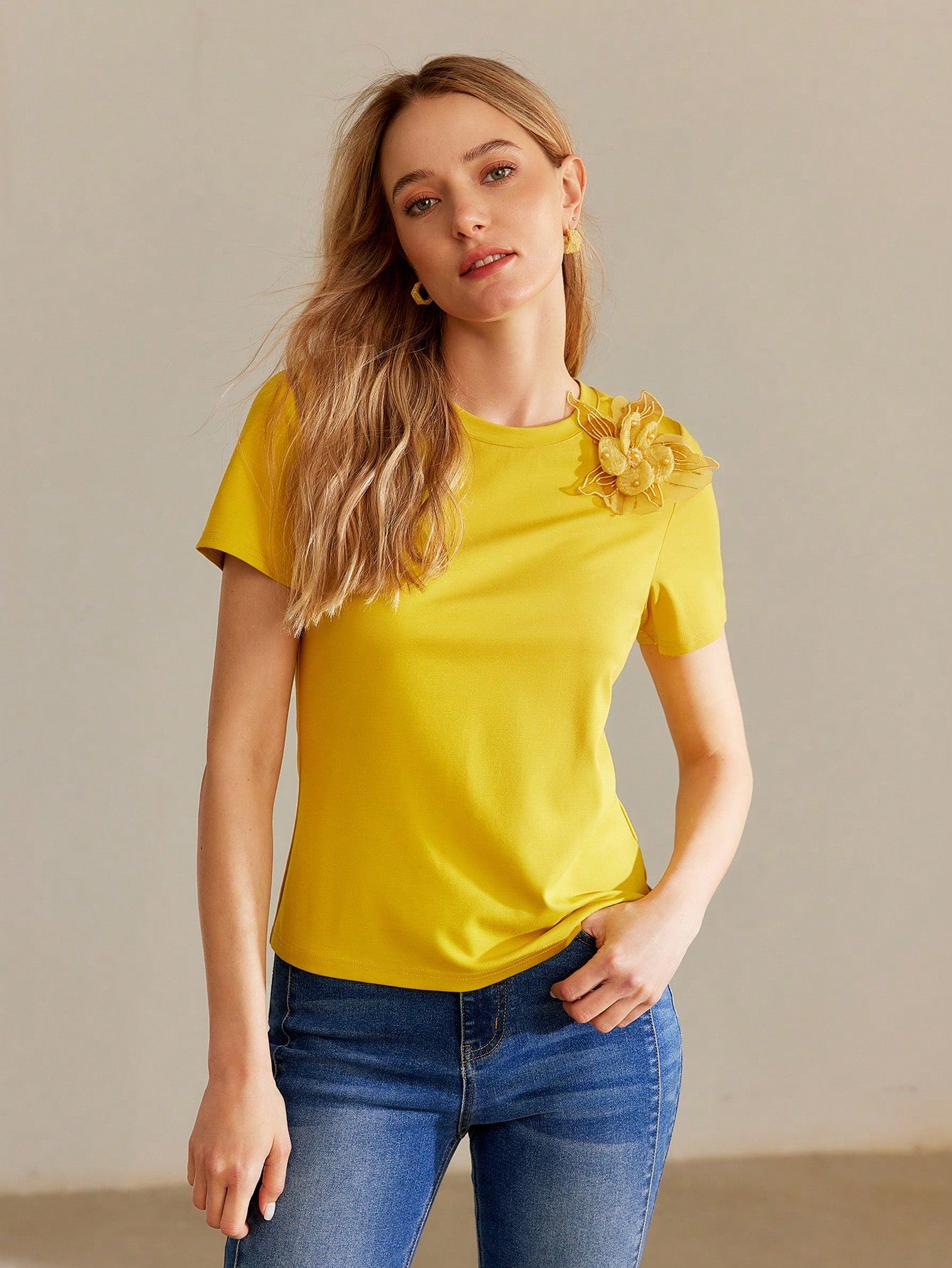 CM-TS195915 Women Casual Seoul Style Floral Patch Round Neck Short Sleeve Fitted T-Shirt - Yellow