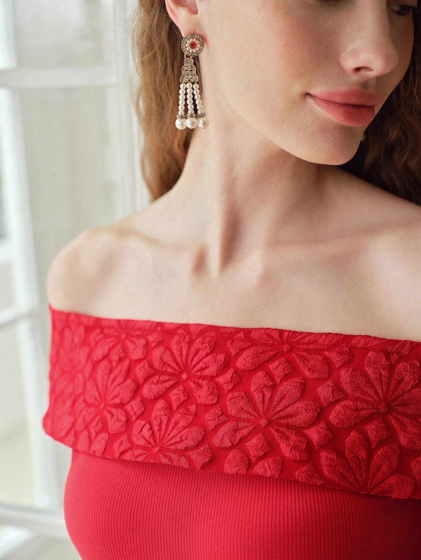 CM-TS090098 Women Elegant Seoul Style Floral Pattern Off the Shoulder Short Sleeve Top - Red